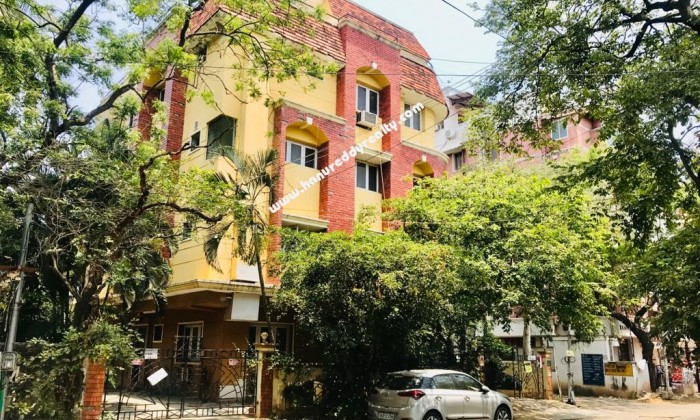 2 BHK Duplex Flat for Sale in Adyar